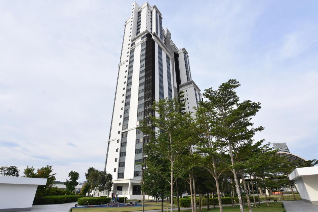 Cozy Homestay With Wifi @Encorp Strand Mall @Alpha Ivf Петалинг-Джая Экстерьер фото