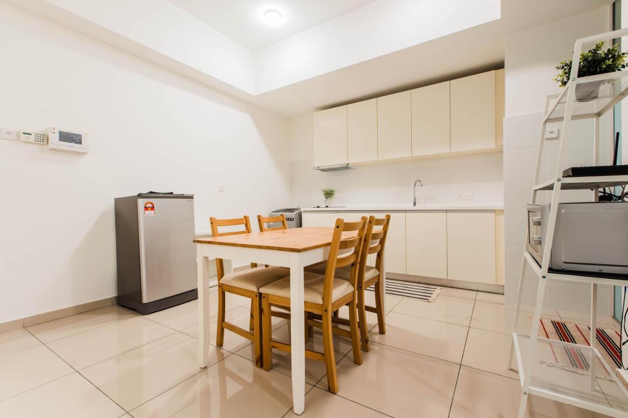 Cozy Homestay With Wifi @Encorp Strand Mall @Alpha Ivf Петалинг-Джая Экстерьер фото