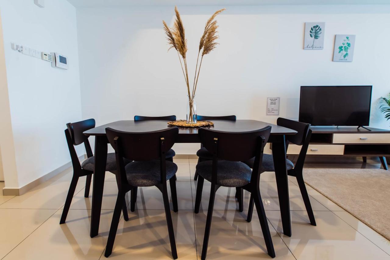 Cozy Homestay With Wifi @Encorp Strand Mall @Alpha Ivf Петалинг-Джая Экстерьер фото